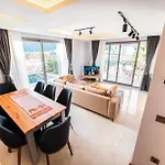 Villa Meyra *