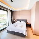 Meyra Villa